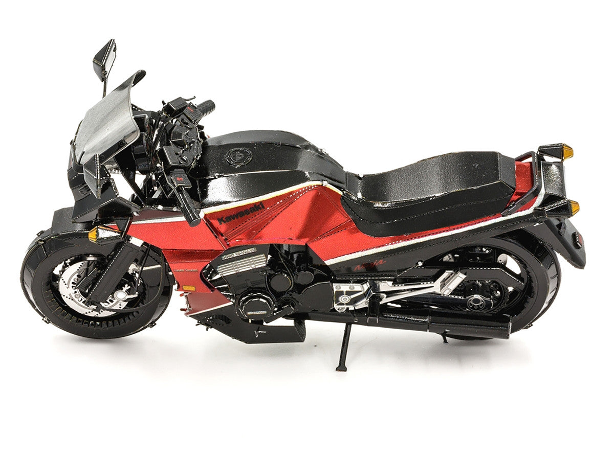 Kawasaki GPz900R Motorcycle Red and Black (Challenging Difficulty) Steel Model Kit by Metal Earth